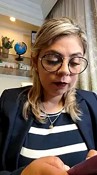 Snapshot of Cata_Office-12 chatting on 01.29.25 Cata Office-12 online show from 01.29.25