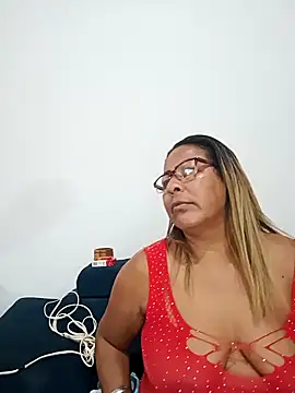 Afroditabichota online show from 03.21.25