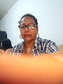 Afroditabichota online show from 11.11.25