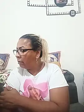 Afroditabichota online show from 11.26.25