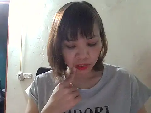 Angela-Eira online show from 10.13.25