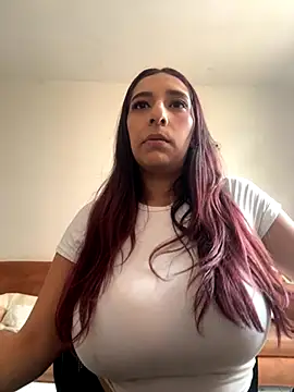 Snapshot of Dahian_XXX chatting on 09.29.25 Dahian XXX online show from 09.29.25