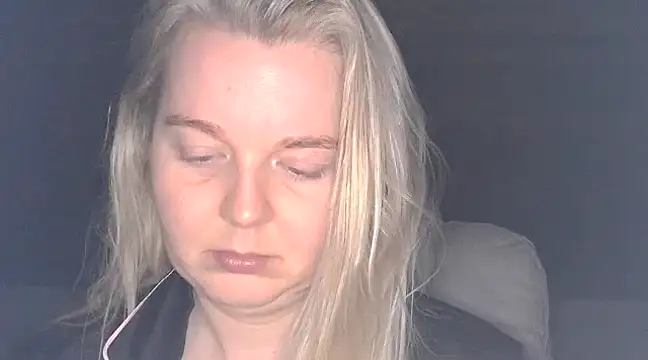 Snapshot of Jessica69G chatting on 12.18.24 Jessica69G online show from 12.18.24