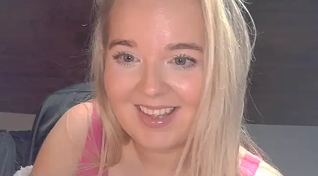 Snapshot of Jessica69G chatting on 01.23.25 Jessica69G online show from 01.23.25