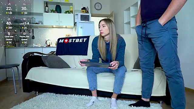 littlesweettifany online show from 12.12.24