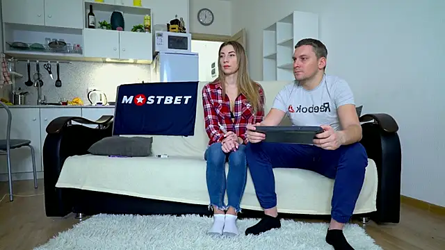 littlesweettifany online show from 12.25.24