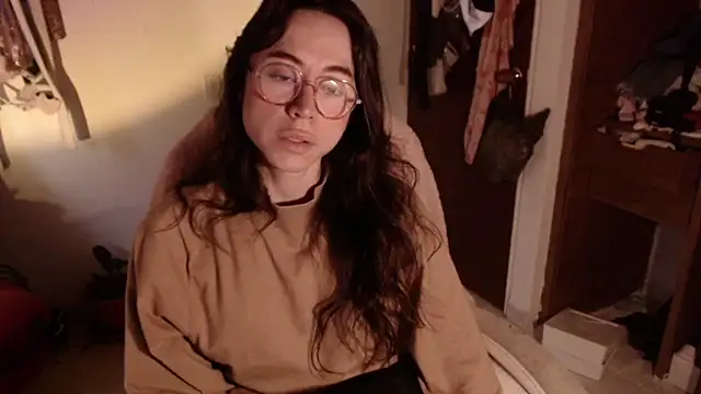 emily pearl  online show from 11.15.25