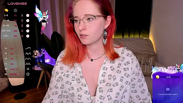 Snapshot of Aemilia_ chatting on 12.03.24 Aemilia online show from 12.03.24