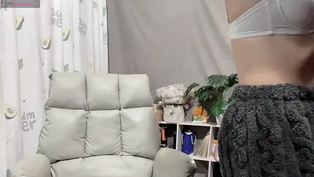 Snapshot of _minji_bae chatting on 01.18.25 minji bae online show from 01.18.25