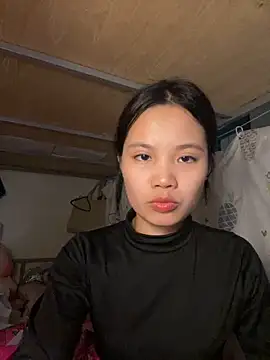 Snapshot of Be-MyMy chatting on 02.06.25 Be-MyMy online show from 02.06.25