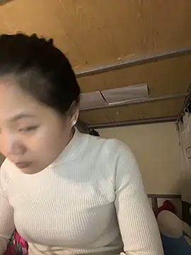 Snapshot of Be-MyMy chatting on 02.13.25 Be-MyMy online show from 02.13.25