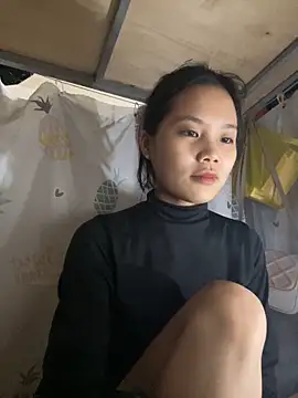 Snapshot of Be-MyMy chatting on 02.23.25 Be-MyMy online show from 02.23.25