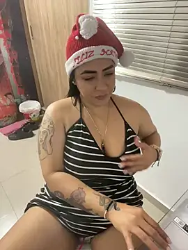 Snapshot of marta201_alfaro chatting on 12.07.24 marta201 alfaro online show from 12.07.24