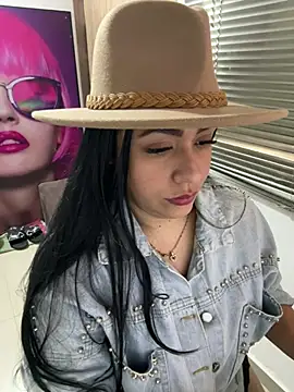 Snapshot of marta201_alfaro chatting on 02.03.25 marta201 alfaro online show from 02.03.25