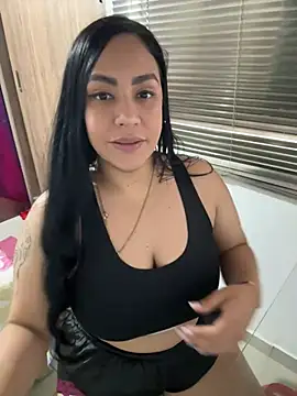 Snapshot of marta201_alfaro chatting on 03.16.25 marta201 alfaro online show from 03.16.25