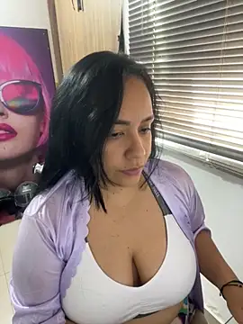 Snapshot of marta201_alfaro chatting on 09.09.25 marta201 alfaro online show from 09.09.25