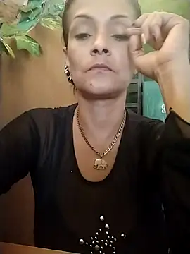 Snapshot of brigitht chatting on 02.17.25 brigitht online show from 02.17.25