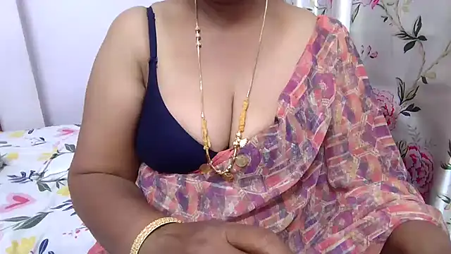 Snapshot of Janavi-janu chatting on 03.09.25 Janavi-janu online show from 03.09.25