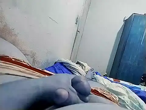 Snapshot of NumeralChevre chatting on 03.21.25 NumeralChevre online show from 03.21.25