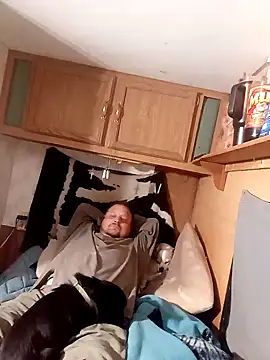 Snapshot of tjmacksjr chatting on 12.23.24 tjmacksjr online show from 12.23.24