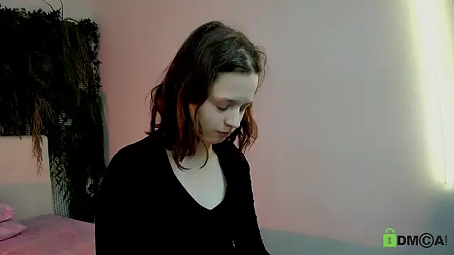 Alina Mills online show from 11.30.25