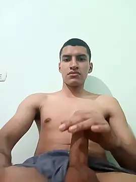 Snapshot of Rogersmit2 chatting on 03.16.25 Rogersmit2 online show from 03.16.25