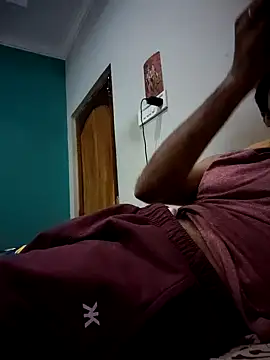 hairy gun online show from 12.04.24