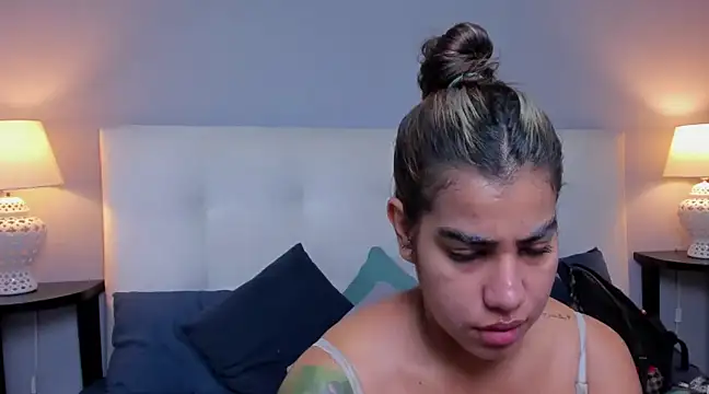 SaraaJhonsonn online show from 02.27.25