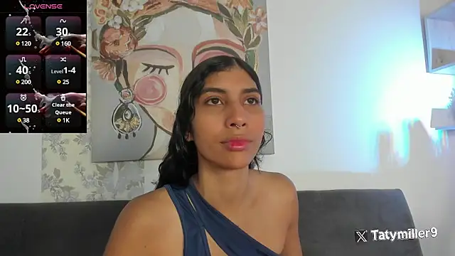 Snapshot of taty_miller chatting on 01.12.25 taty miller online show from 01.12.25