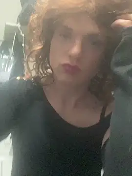 Snapshot of sum1betterthanmost chatting on 03.03.25 sum1betterthanmost online show from 03.03.25