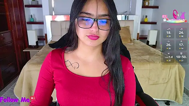 scarlleth  online show from 09.26.25