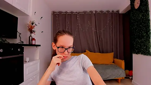 BettyBrowni online show from 01.30.25