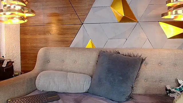 Snapshot of sarah_banks1 chatting on 03.14.25 sarah banks1 online show from 03.14.25