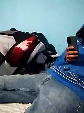 Snapshot of Leonul chatting on 01.19.25 Leonul online show from 01.19.25
