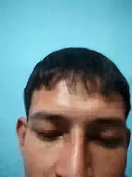 Snapshot of Leonul chatting on 01.27.25 Leonul online show from 01.27.25