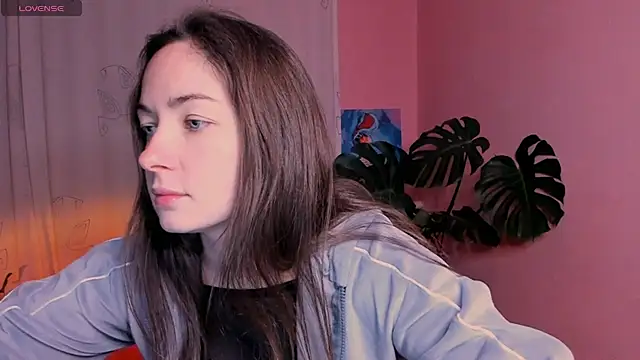 Snapshot of cClandesTina chatting on 03.13.25 cClandesTina online show from 03.13.25