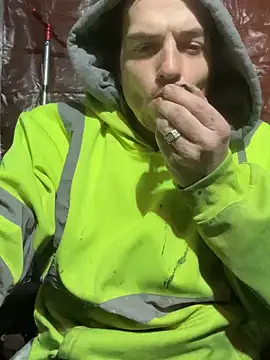 Snapshot of joeycbigcock chatting on 01.22.25 joeycbigcock online show from 01.22.25