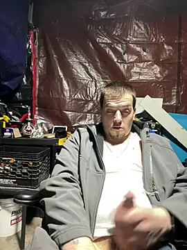 Snapshot of joeycbigcock chatting on 02.24.25 joeycbigcock online show from 02.24.25