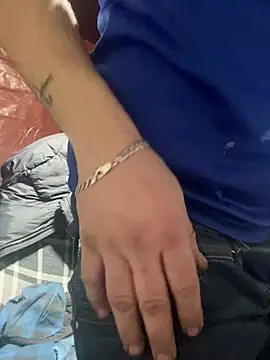 Snapshot of joeycbigcock chatting on 03.07.25 joeycbigcock online show from 03.07.25