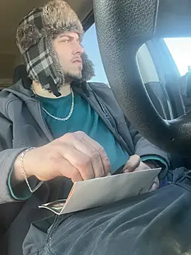 Snapshot of joeycbigcock chatting on 03.09.25 joeycbigcock online show from 03.09.25