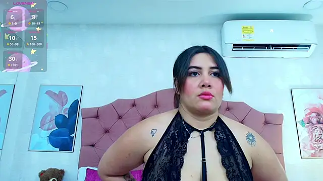 ThyaraJhons online show from 11.26.25