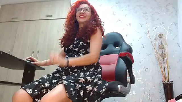 Samantabrown  online show from 02.03.25