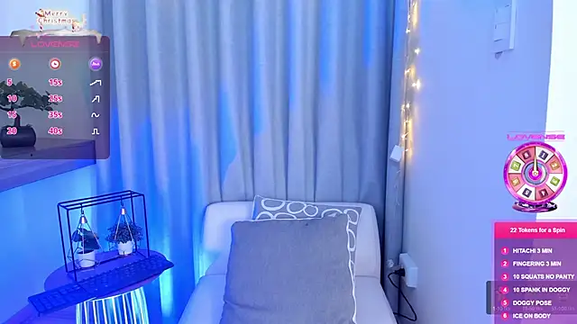 Snapshot of Lucyortiz_ chatting on 12.29.24 Lucyortiz online show from 12.29.24