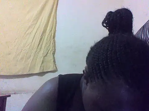 Snapshot of Pretty_kellyn chatting on 01.13.25 Pretty kellyn online show from 01.13.25