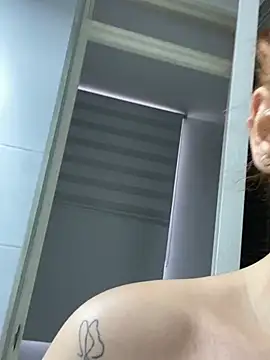 SamanthaKlein  online show from 12.28.24