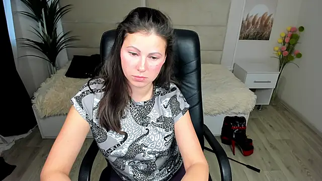 Dana  dom online show from 01.20.25