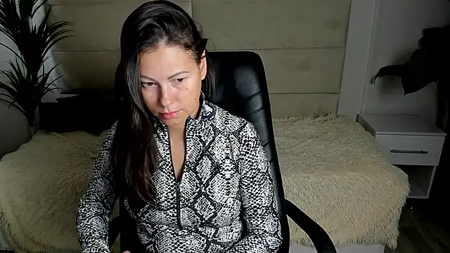 Dana  dom online show from 10.02.25