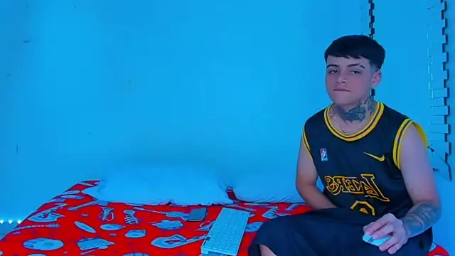 HOT boy2025 online show from 01.18.25