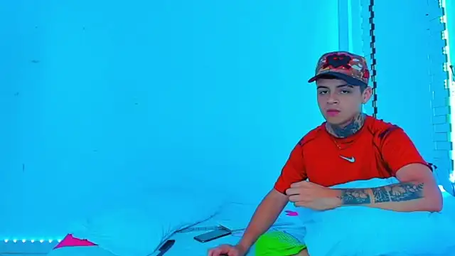 HOT boy2025 online show from 02.02.25