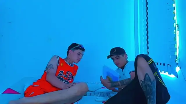 HOT boy2025 online show from 02.03.25